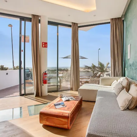 Maar 1 - Seafront Cotillo